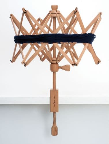 Milward Table Skein Winder - Yarn Umbrella