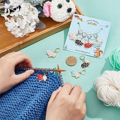 NBEADS  Sheep Stich Markers - Set of 8 (W7.2A)