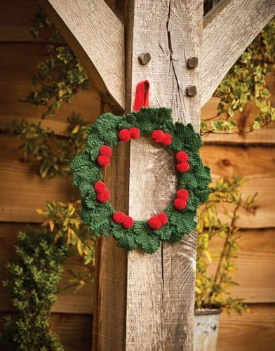 Sirdar Christmas Berries Festive Wreath Knitting Pattern in DK - 10657 PDF DOWNLOAD