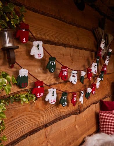 Sirdar Christmas Mittens Advent Calendar Knitting Pattern in DK - 10658 PDF DOWNLOAD