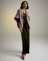 Sirdar Ladies Shawl Crochet Pattern in Jewelspun Aran - 10722
