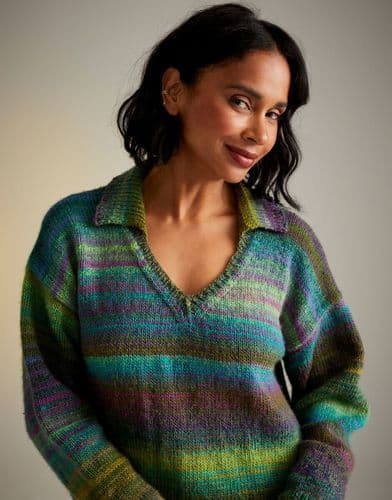 Sirdar Ladies Sweater Knitting Pattern in Jewelspun Aran - 10718