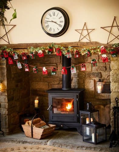 Sirdar Santa Sack Advent Calander Knitting Pattern in DK - 10659 PDF DOWNLOAD