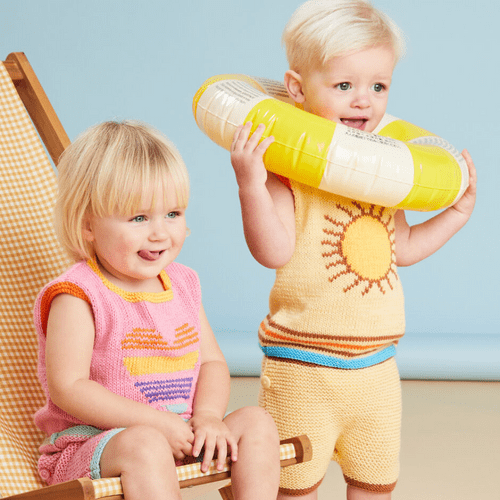 Sirdar Summer Days Shorts Set Knitting Pattern in Snuggly DK (5500)