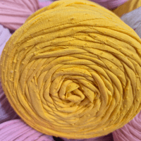 T-SHIRT YARN - Retwisst - Bruised but still good 750g-1000g