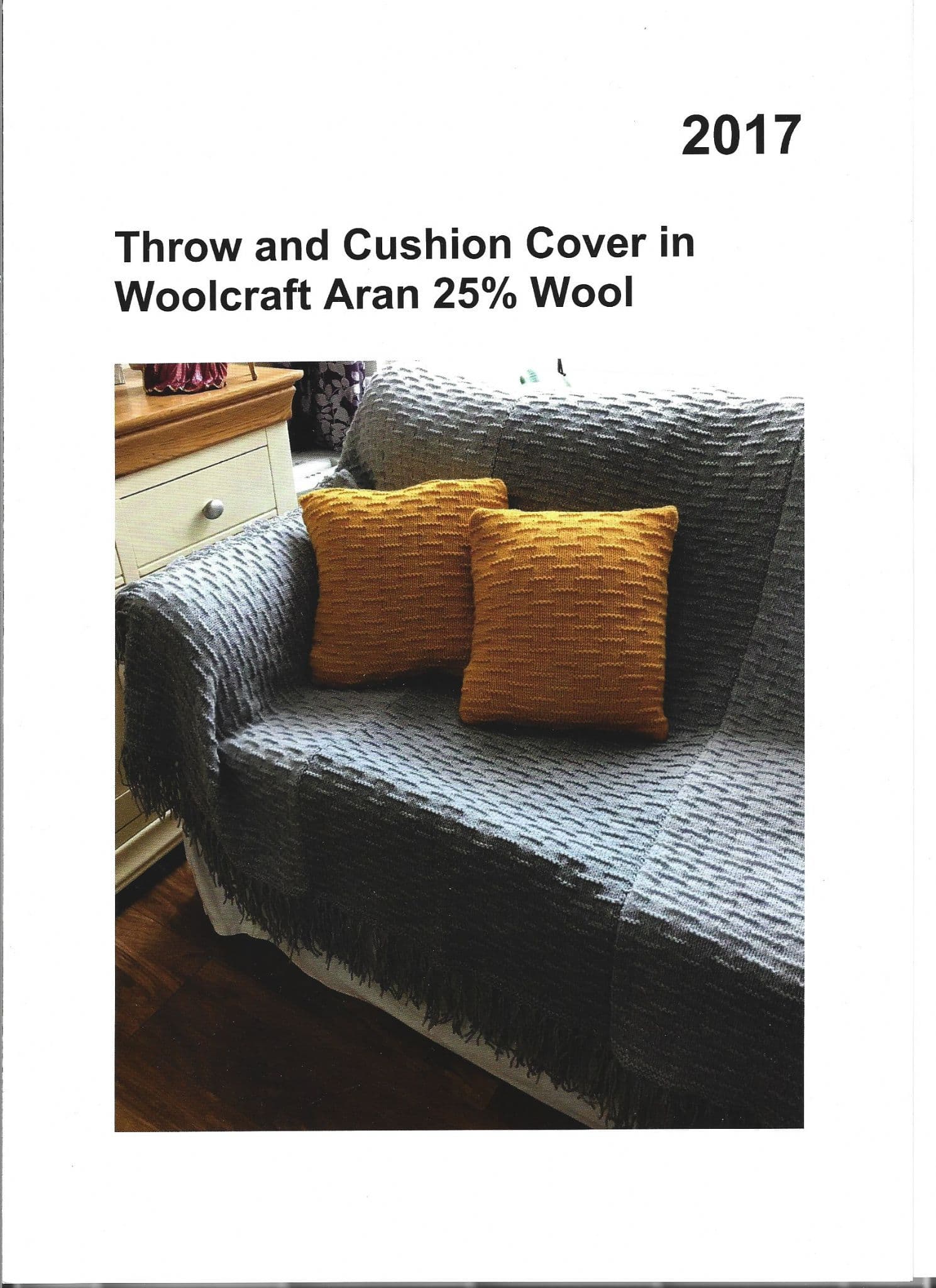 Woolcraft Throw and Cushion Cover Knitting Pattern in 25 Wool Aran 2017