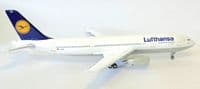 Airbus A300-600R Lufthansa JC WIngs Diecast Collectors Model 1:200 XX2543 D-AIAC