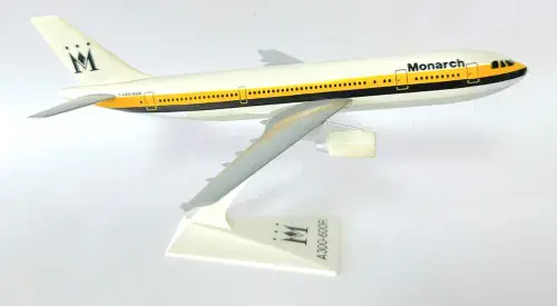 Airbus A300-600R Monarch Airlines Snap Fit Aircraft Model Scale 1:250