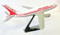 Airbus A310-300 Air India 1990's Snap Fit Collectors Model Scale 1:200 VT-EQS