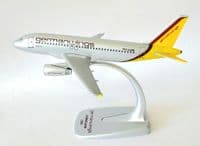 Airbus A319 German Wings PPC Snap Fit Airliner Collectors Model Scale 1:200