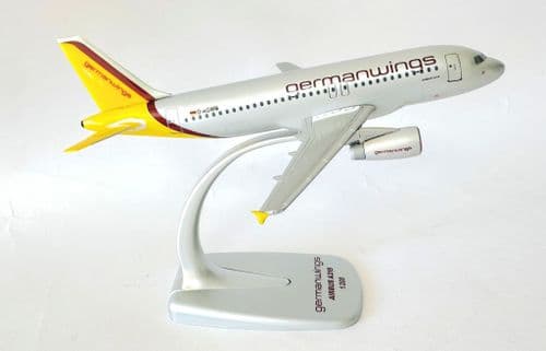 Airbus A319 German Wings PPC Snap Fit Airliner Collectors Model Scale 1:200