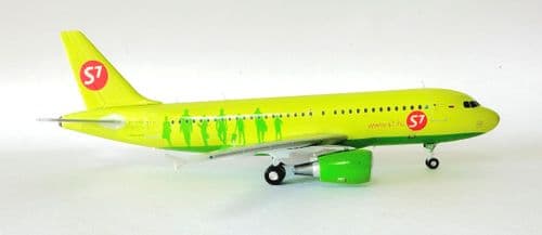 Airbus A319 S7 Airlines Premium Herpa Collectors Model Scale 1:200 559072