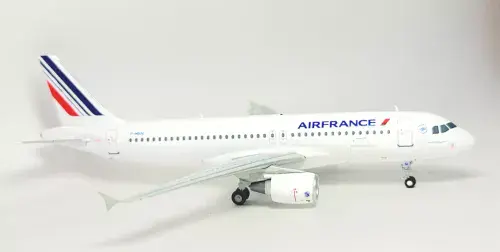 Airbus A320 Air France Gemini Jets Diecast Collectors Model 1:200 G2AFR1208