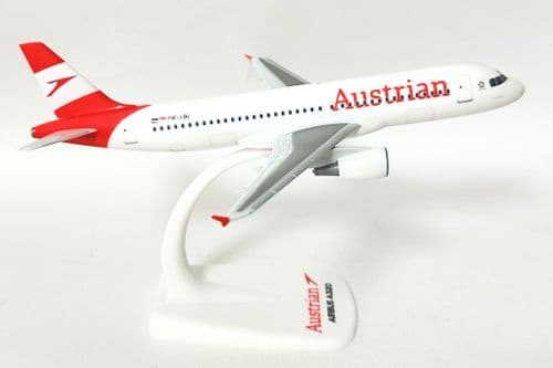 Airbus A320 Austrian Airlines Herpa Snap Fit Collectors Model Scale 1:200