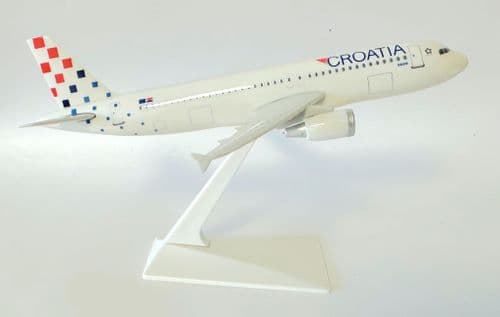 Airbus A320 Croatia Airlines Snap Fit Airplane Collectors Model Scale 1:200