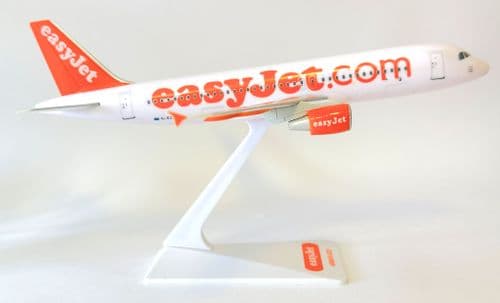 Airbus A320 Easyjet Premier Models Snap Fit Collectors Model Scale 1:200 G-EZTD