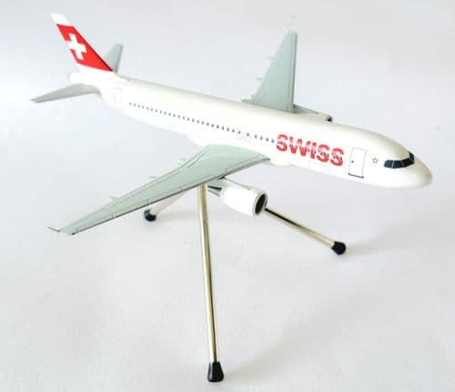 Airbus A320 Swiss International Hogan Premium Collectors Model Scale 1:200