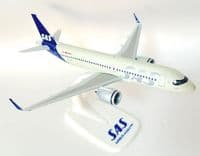 Airbus A320neo SAS Scandinavian Airlines Herpa Collectors Model Scale 1:200