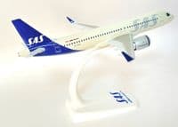 Airbus A320neo SAS Scandinavian Airlines Herpa Collectors Model Scale 1:200
