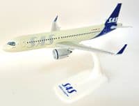 Airbus A320neo SAS Scandinavian Airlines Herpa Collectors Model Scale 1:200