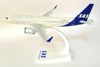 Airbus A320neo SAS Scandinavian Airlines Herpa Collectors Model Scale 1:200