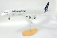 Airbus A321 Lufthansa Cargo Premium Limox Wings Collectors Model Scale 1:100