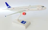 Airbus A321 SAS Scandinavian Airlines Wooster Collectors Model Scale 1:200