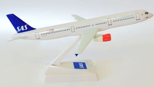 Airbus A321 SAS Scandinavian Airlines Wooster Collectors Model Scale 1:200