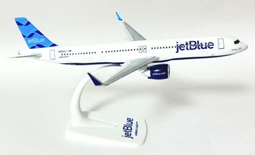 Airbus A321neo Jetblue Airways Snap Fit Aircraft Collectors Model Scale 1:200