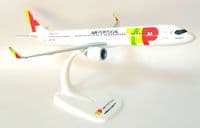 Airbus A321neo TAP Air Portugal Snap Fit Collectors Model Scale 1:200 613835
