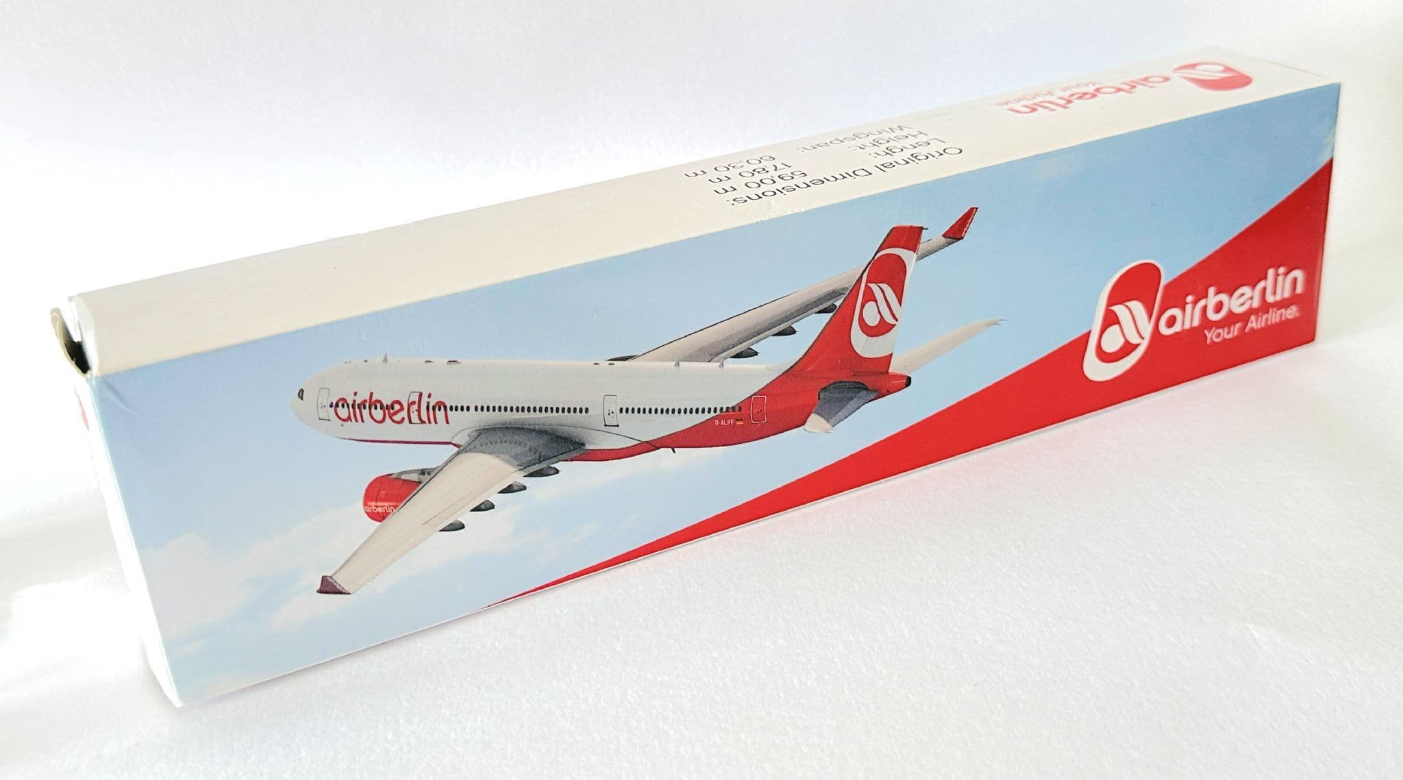 Airbus A330-200 Air Berlin Limox Snap Fit Collectors Model