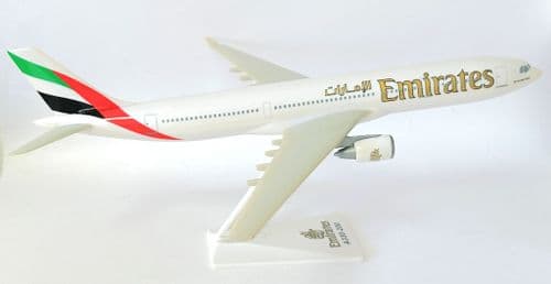 Airbus A330-200 Emirates Airline Snap Fit Aircraft Collectors Model 1:200