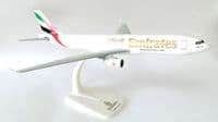 Airbus A330-200 Emirates Airline Snap Fit Airliner Collectors Model 1:200