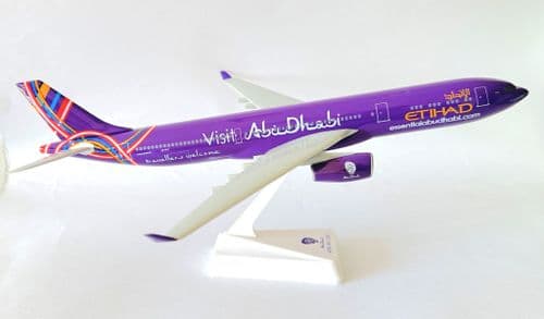 Airbus A330-300 Etihad Airways Visit Abu Dhabi Snap Fit Collectors Model 1:200