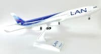 Airbus A340-300 LAN Chile Premium Skymarks Collectors Model Scale 1:200