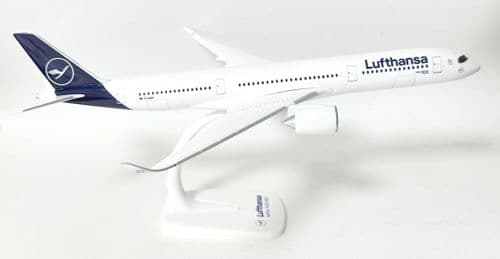 Airbus A350-900 Edelweiss Airlines Herpa Snap Fit Collectors Model Scale 1:200