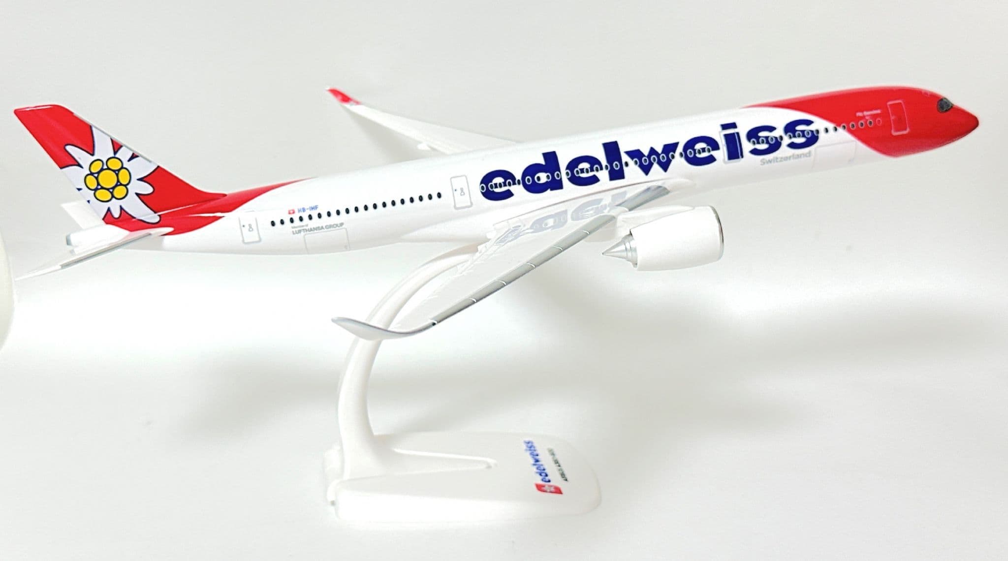 Airbus A350-900 Edelweiss Airlines Herpa Snap Fit Collectors Model