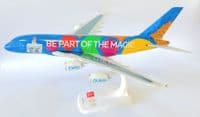 Airbus A380 Emirates Airline EXPO Dubai Snap Fit Collectors Model Scale 1:250