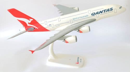 Airbus A380 QANTAS Australia PPC Snap Fit Collectors Model Scale 1:250