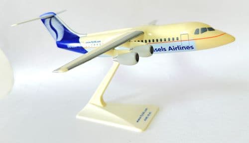 Avro RJ-85 SN Brussels Airlines 1990's Snap Fit Collectors Model Scale 1:144
