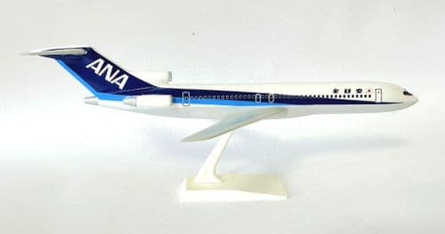 Boeing 727-200 ANA Nostalgair 1990's Snap Fit Collectors Model Scale 1:200