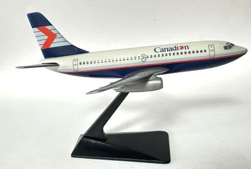 Boeing 737-200 Canadian Airlines Vintage Snap Fit Collectors Model Scale 1:180