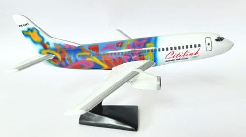 Boeing 737-300 Garuda Indonesia Citilink Collectors Aircraft Model Scale 1:167