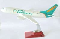 Boeing 737-300 Toll Priority Freight Corporate Collectors Model Scale 1:100