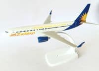 Boeing 737-800 Jet2 Holidays Aeroclix Snap Fit Collectors Model Scale 1:200