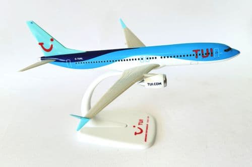 Boeing 737 MAX 8 TUI Airways Aeroclix Snap Fit Collectors Model Scale 1:200