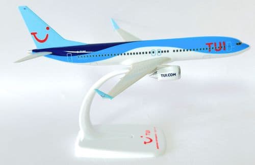 Boeing 737 MAX 8 TUI Airways Snap Fit Collectors Model Scale 1:200