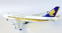 Boeing 747-400 Singapore Airlines Diecast Collectors Model Scale 1:400 9V-SMF