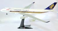 Boeing 747-400 Singapore Airlines Herpa Collectors Model Scale 1:200 550055