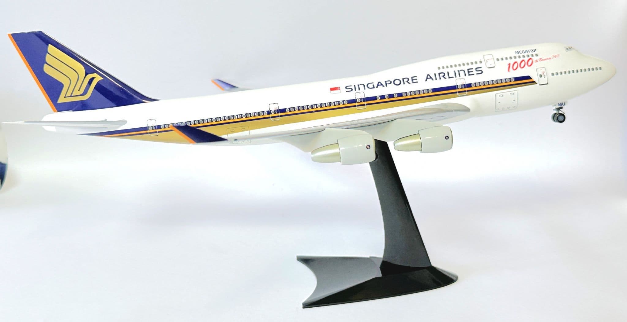 レア物！！SINGAPORE AIRLINE BOEING747-400模型 レア物！！SINGAPORE